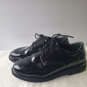 Thorogood Shoes Unisex Oxford Black Patent Leather Size 9.5 Men.
